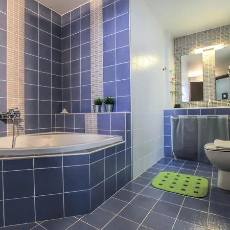 Lejlighed Homel Oasis Central Maisonette 3bd Garden Patio *